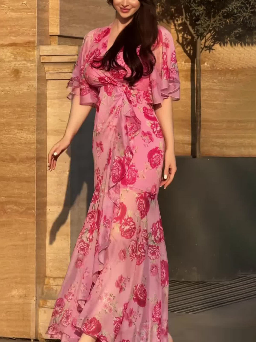 Leontina – Retro Trumpet Sleeve Print Dress