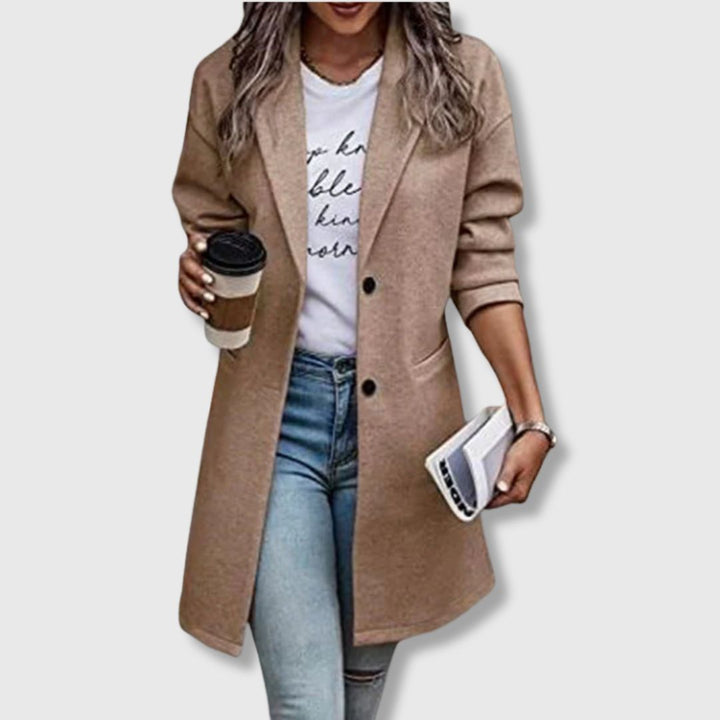 Catherine - Tailored coat for timeless warmth