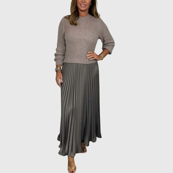 Emma – Grace Knit Dress