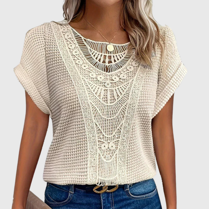 Carol - The Easy Bloom Blouse