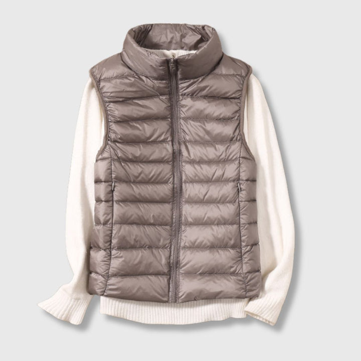 Judith - Down vest for light warmth