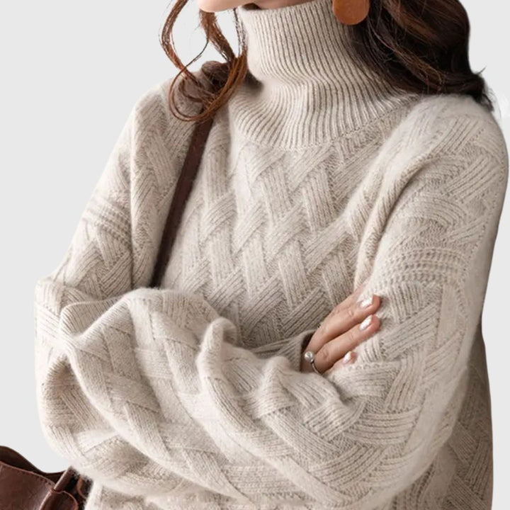 Cherry - Elegant Autumn Turtleneck