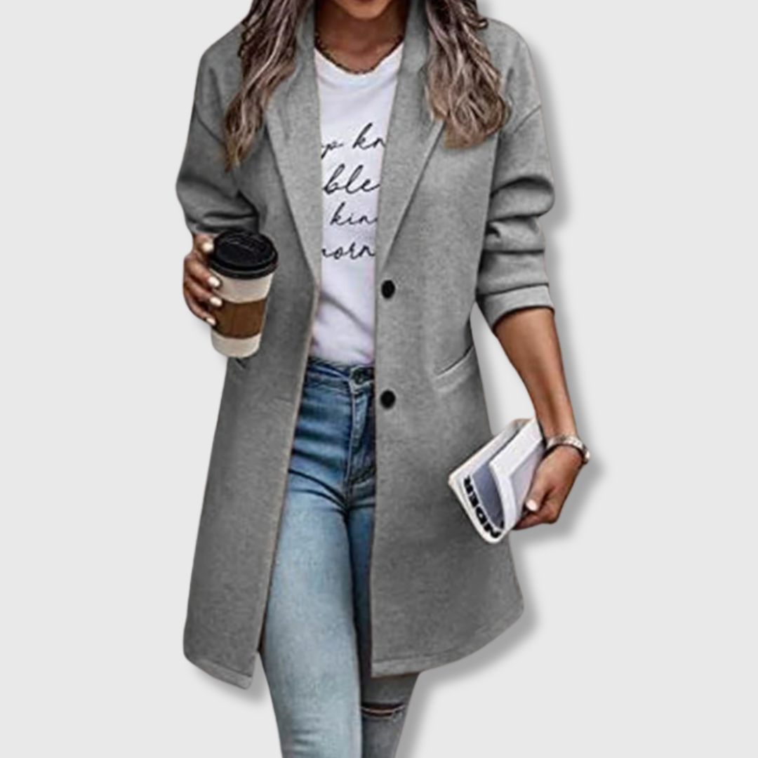 Catherine - Tailored coat for timeless warmth