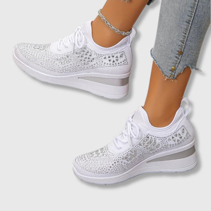 Helen - Sneakers for all-day comfort