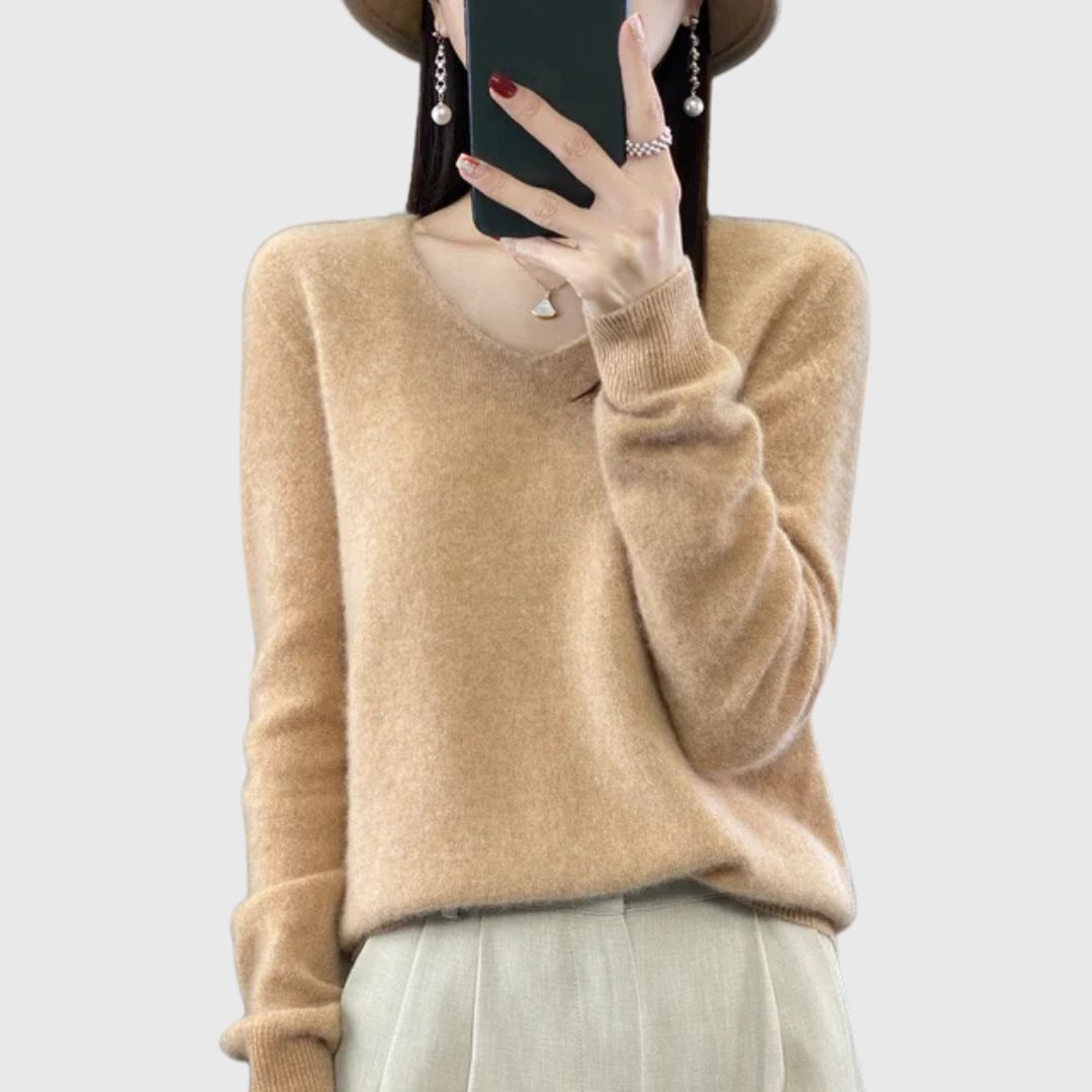 Chloe - Elegant Soft Jumper