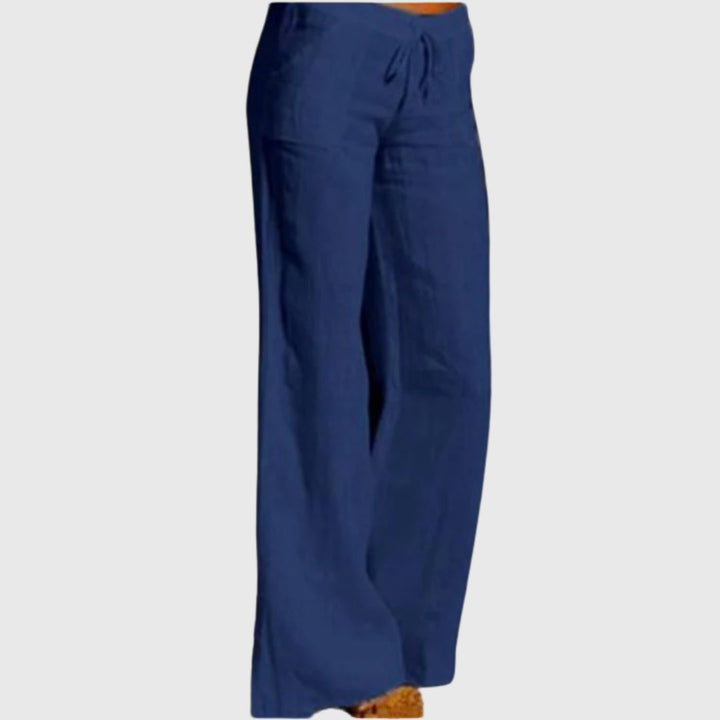 Airy Elegance – Wide-Leg Trousers