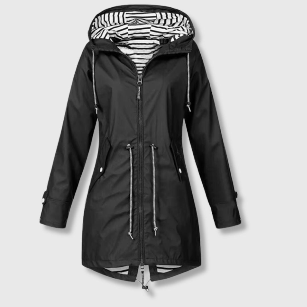 Sylvia - Lightweight trench for outdoor comfort