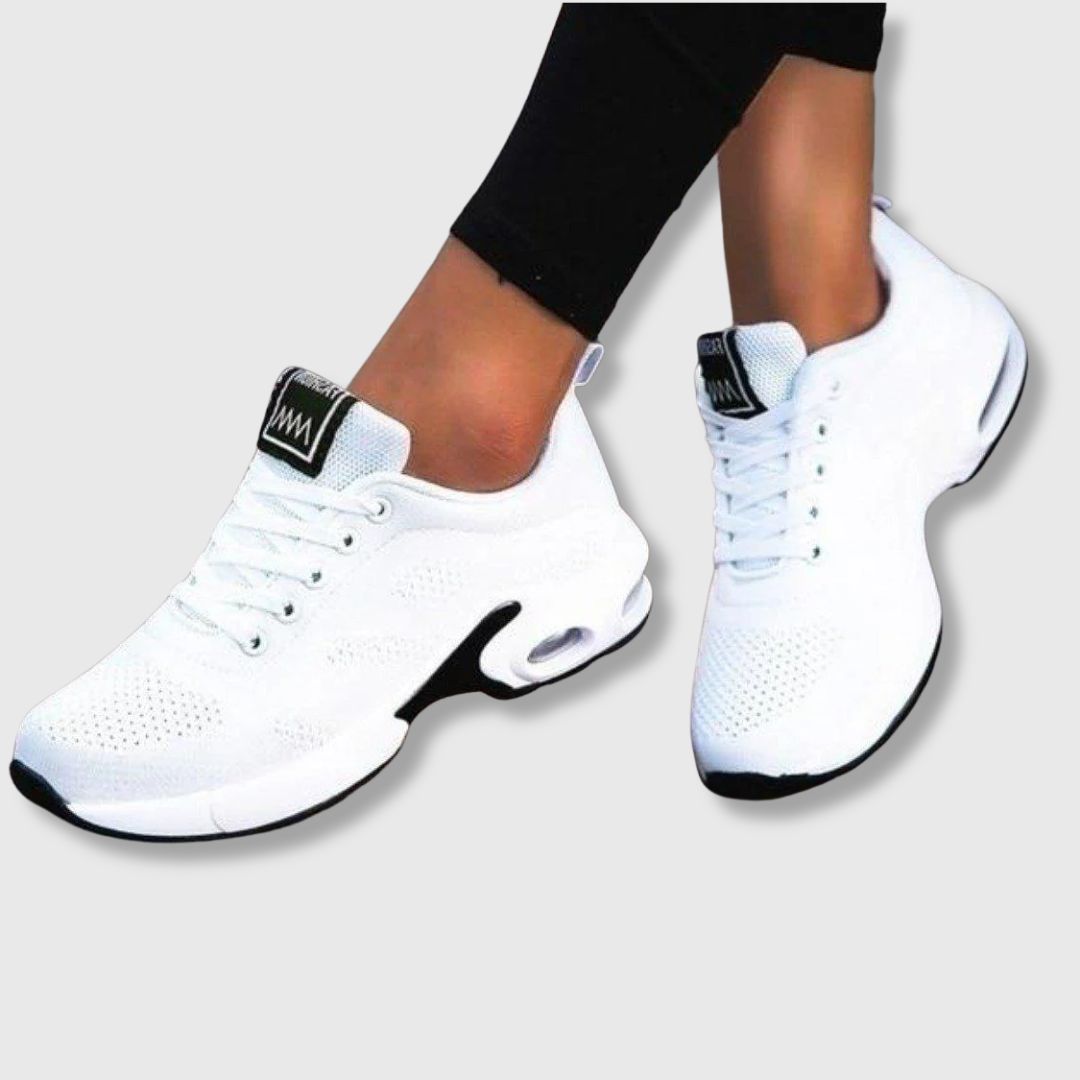 Helen - Walking shoes for all-day comfort