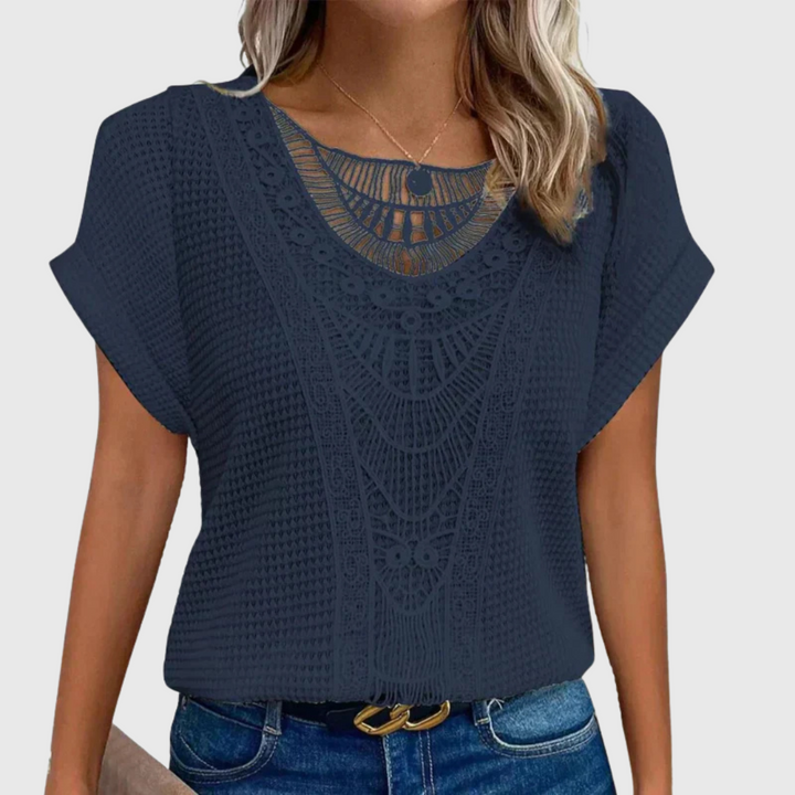 Carol - The Easy Bloom Blouse
