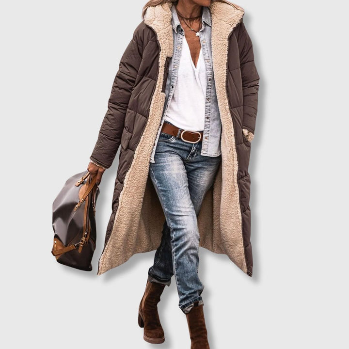 Johanna - Reversible sherpa coat for cosy warmth