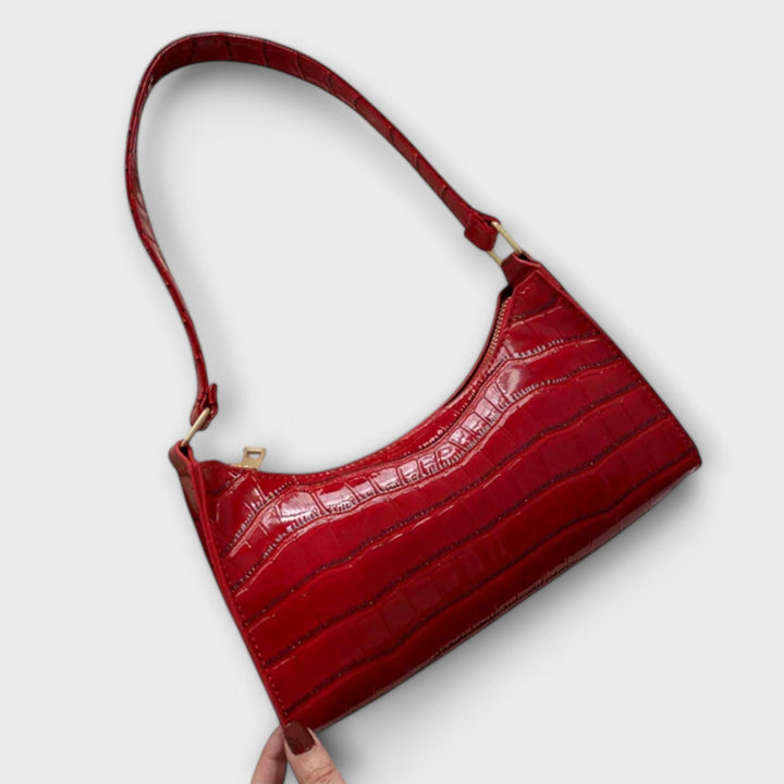 Lara. - Shiny Leather Bag