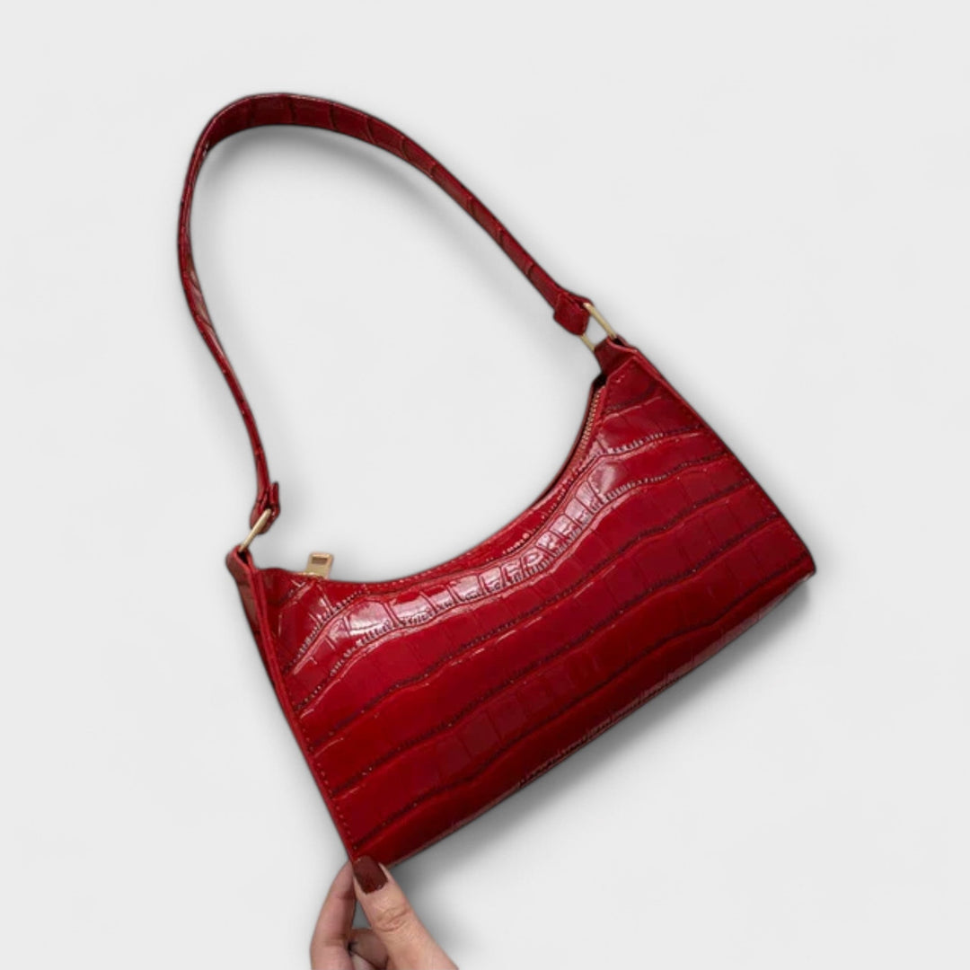 Lara. - Shiny Leather Bag