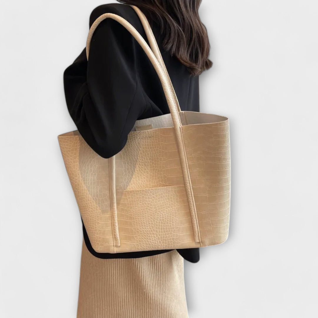 Lara. - Vintage Shoulder Bag