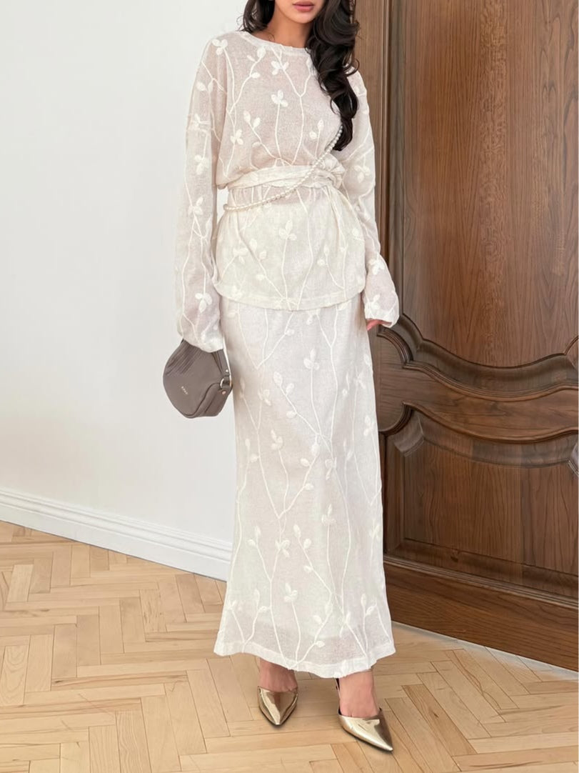 Elegant jacquard long-sleeved T-shirt and skirt set