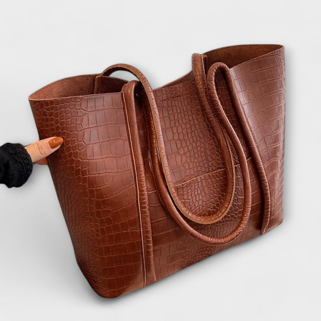 Lara. - Vintage Shoulder Bag