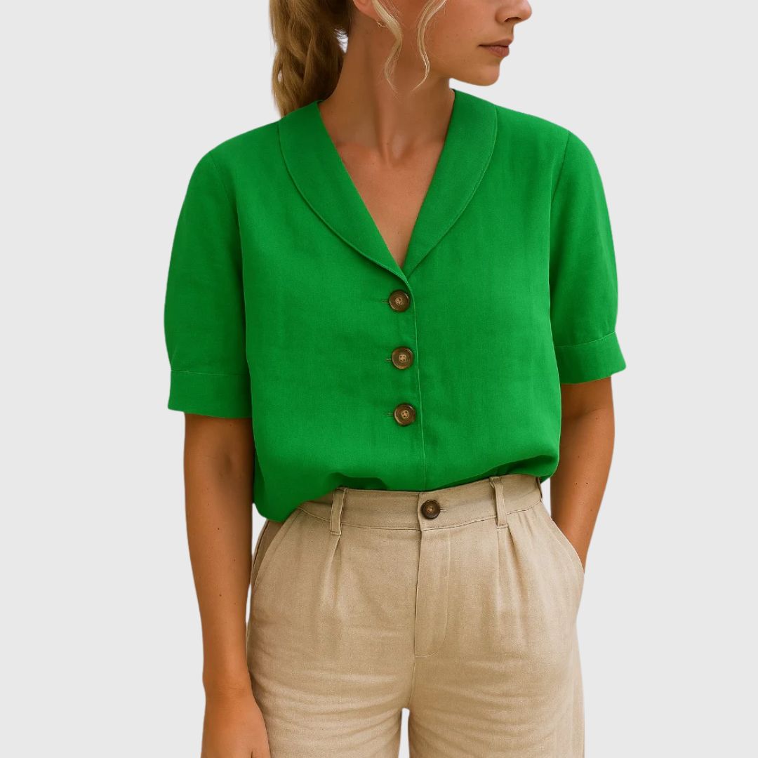Yvette – Light Blouse with Easy Elegance