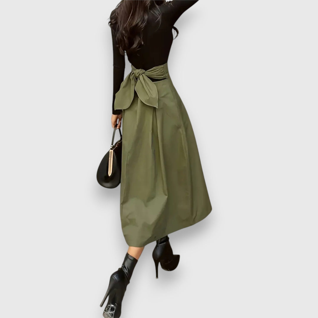 Estelle – Flowy Midi Skirt with Refined Simplicity