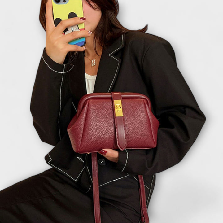 Lara. - Retro Bag