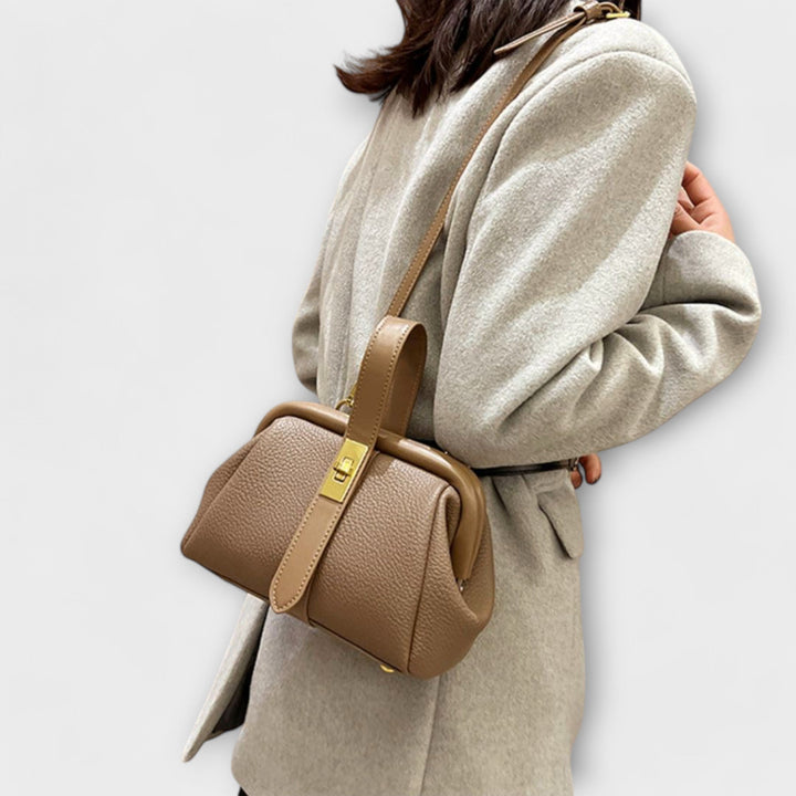 Lara. - Retro Bag