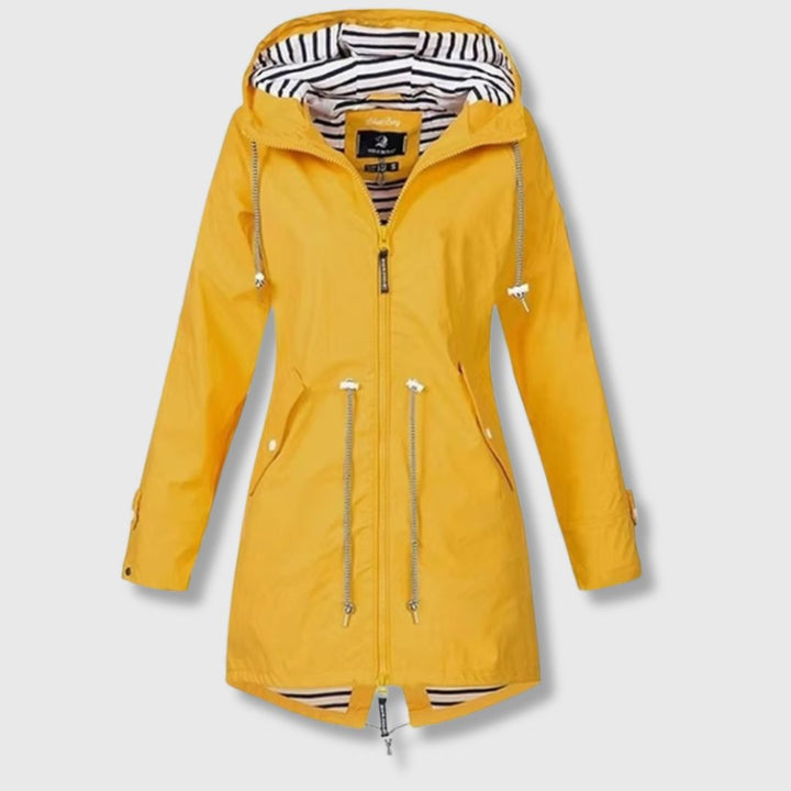 Sylvia - Lightweight trench for outdoor comfort