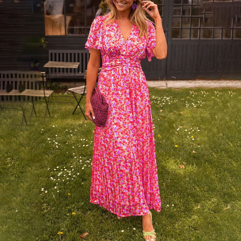 Juliane – Classic V-Neck Dress
